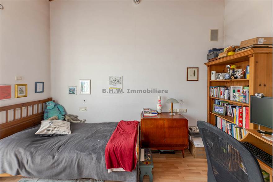 Photo 30
